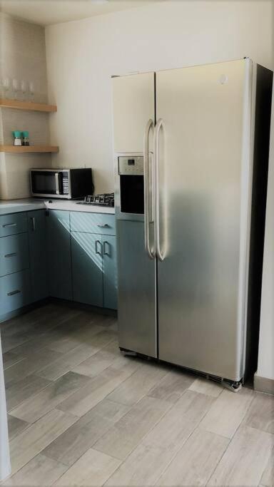 Lovely 1 Bedroom Apartment W/Private Parking エンセナダ エクステリア 写真