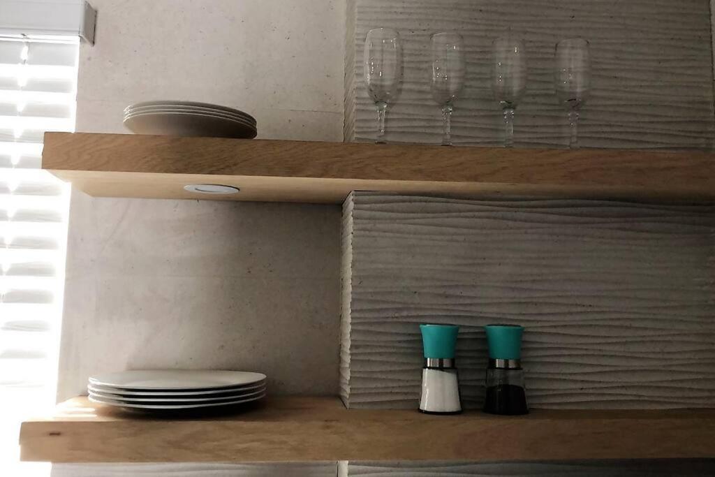 Lovely 1 Bedroom Apartment W/Private Parking エンセナダ エクステリア 写真